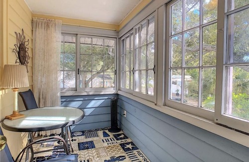 Gulfport House | Bindy’s Bungalow Your Secret Oasis