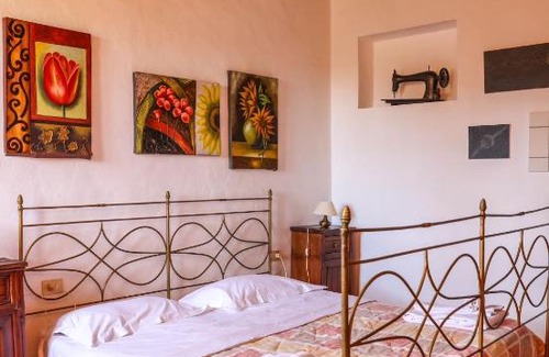 San Pietro in Bossolo House | Bio-Agriturismo La Ginestra