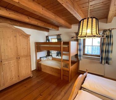 Tittmoning Apartment | Bio-Bauernhof Glück