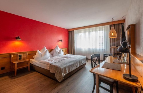 Iphofen Hotel | Biobausewein WEIN HOTEL LEBEN