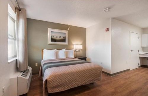 Independence Hotel | Birch Hill Suites Kansas City - Independence