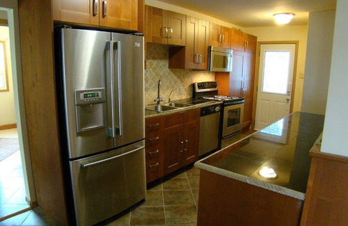 Dunsford Cottage | * Birch Point Villa *