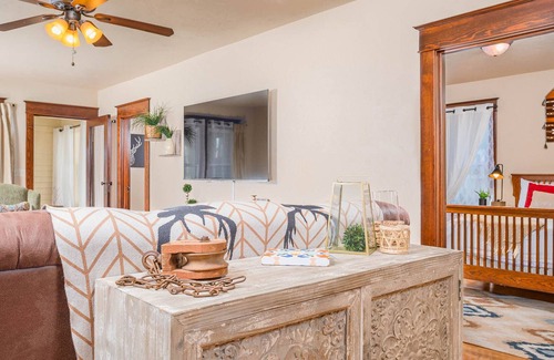 Kimberly House | Birch Summary: ✦ 20 m