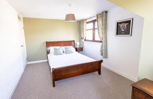 Kilmun House | Birchgate Bothy - Spacious 4 Bedroom Home in Dunoon