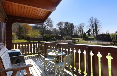 Rockcliffe Cottage | Birchlea - a lodge that sleeps 6 guests in 3 bedrooms