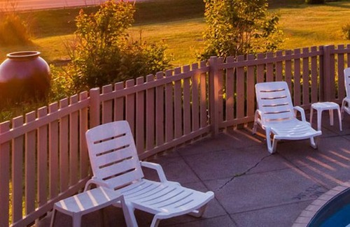 Upper Peninsula Michigan Hotel | Birchmont Motel