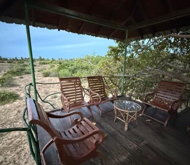 Vadamaradchy East Cabin | Bird Sanctuary Nature Park Army Welfare Resort and Tree House