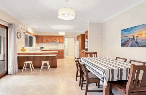 Wooli House | Birdsong, TOP NOTCH, Par EXCELLENCE