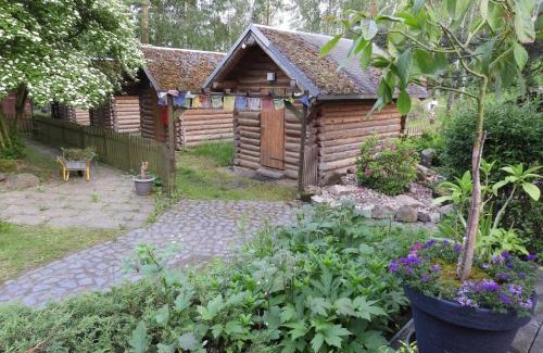 Hartau House | Birkenhof Ashram Familien Blockhütten