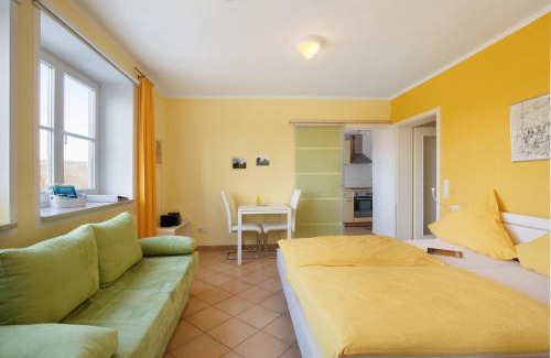 Mickhausen Apartment | Birkethof Studio