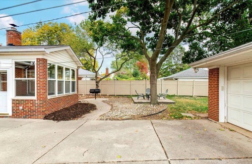 Sterling Heights House | Birkhill Heights - Your home away from home!