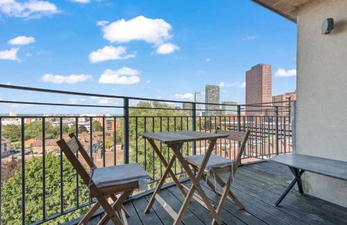 The Westside Apartment | Birmingham City Centre modern apartment
