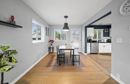 Birmingham House | Birmingham Urban Retreat 2BR Cozy Haven