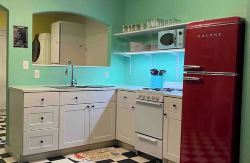 Bisbee House | Bisbee Retro Retreat