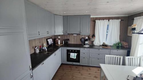 Kamben House | Bjørkefinken by Norgesbooking - cabin for hiking and skiing