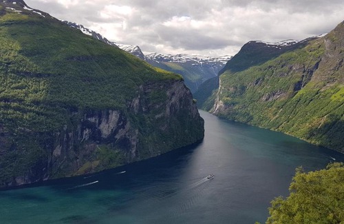 Møre og Romsdal Apartment | Blåtind Apartments