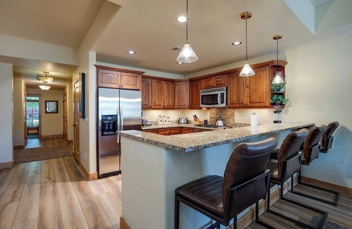 Steamboat Springs Condo | BL6105 | Spacious Mtn Condo | Private Hot Tub | Air Chilling | 4 Pools