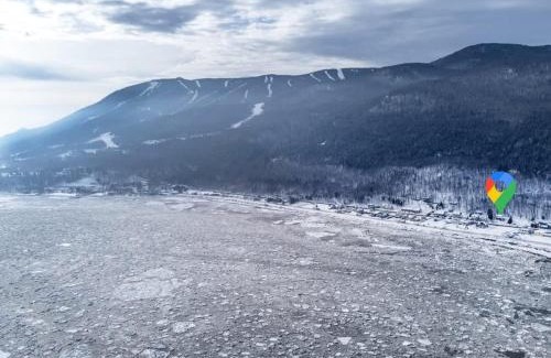 Petite-Riviere-Saint-Francois Ski Chalet | Blanche du Cap A stone's throw from Le Massif in Charlevoix