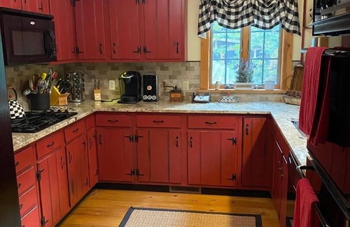 Inlet Cabin | Black Bear Crossing Adirondack Cabin