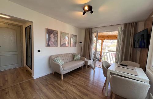 Dragijevo Apartment | Black Cat Apartment