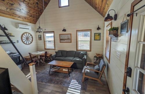 Custer Other | Black Hills Farmhouse, Cabin #1