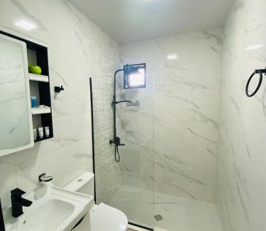 Magnetiti House | Black Pearl In Ureki