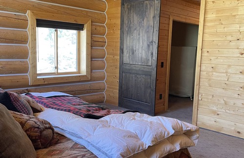 Lake George Cabin | Black Tree Resort - The Lodge