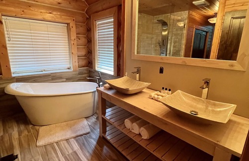 Lake George Cabin | Black Tree Resort - The Lodge
