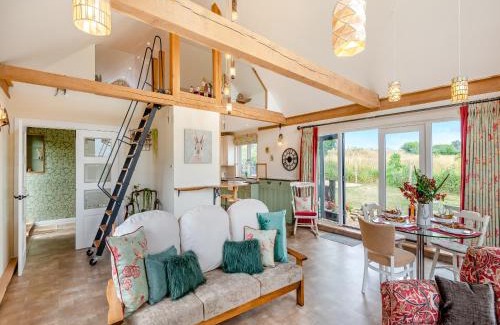 Maidstone House | Blackberry Barn