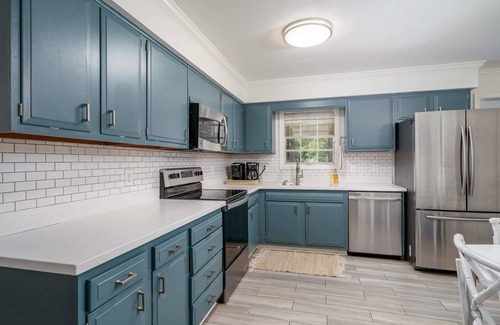 Northport House | Blackberry Place- 3BR 2BA- Near UA- Fenced in yard