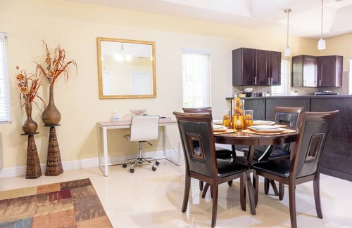 Nassau House | BlackPoint Townhome, Quiet, Secured Gated Community