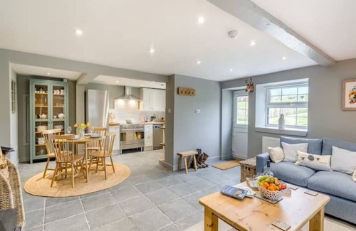 Cronberry Cottage | Blackside Cottage in Stunning Ayrshire Countryside