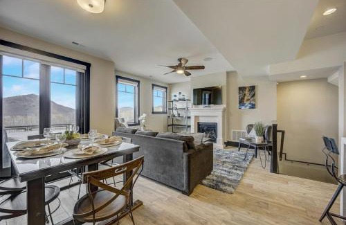 Park City House | Blackstone at the Canyons by AvantStay Stunning Views 5-minutes to Park City Mountain Ski Lift