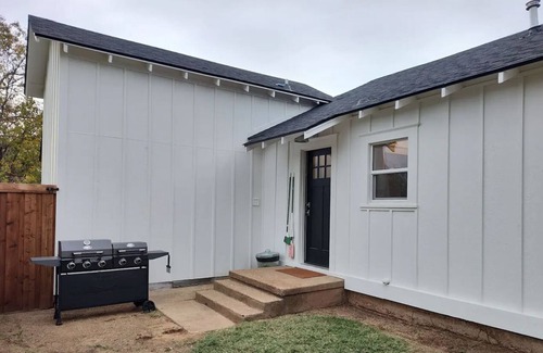 Graham House | Blanche's Bungalow