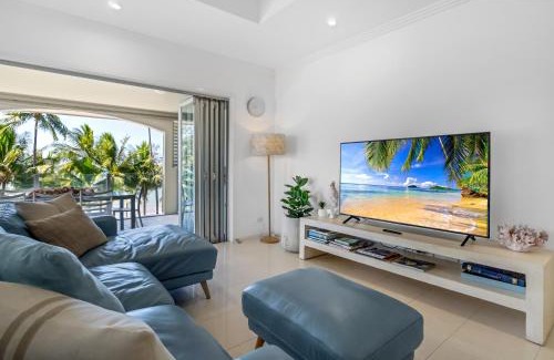 Palm Cove Apartment | Blanco at Island Views—Beautiful Beachfront Living