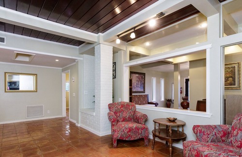 Bay Area House | Blanco's Bay-Stunning, Three Bedroom Home Located by Oso Golf Course!
