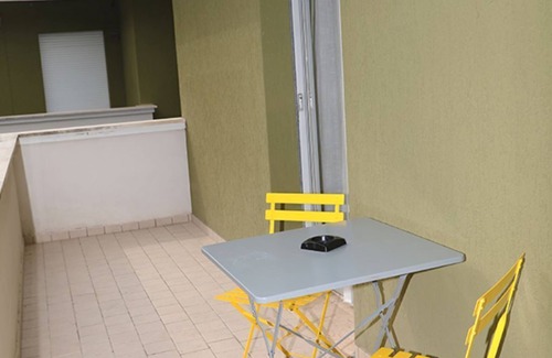 Alba Apartment | BLANCOHOUSE APARTMENT WITH POOL AND GARDEN