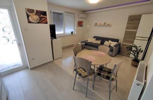 Mohacs Apartment | BlankApartman