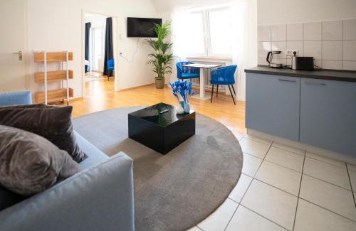 Ulm Apartment | Blauwal - W14, Zentral in Bahnhofsnähe, Balkon, Küche