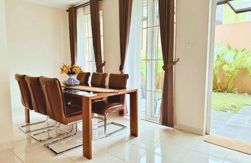 Palembang House | Blessimore Springhill 4BR