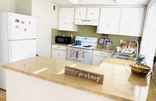 Grandview House | Blessing Bay 4-bedroom townhome in Grandview