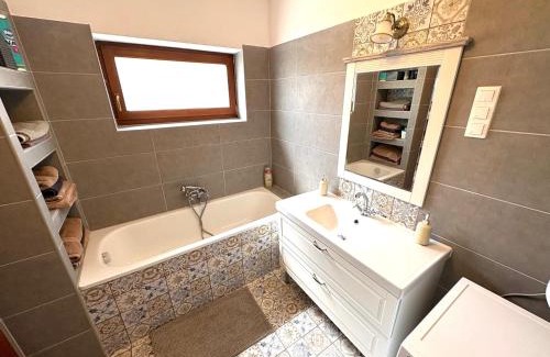 Kezkkut Apartment | Bleu Fontaine