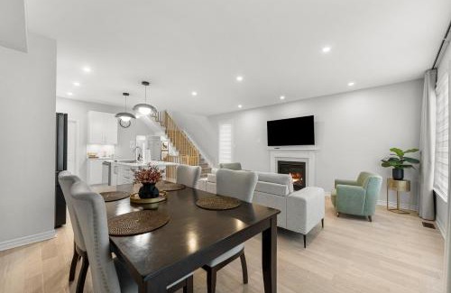 Ottawa Division Apartment | BLISS Modern Luxury 3BED Entire Townhome PLUS FREE Parking