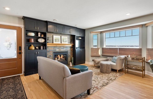 Oak Grove House | Blissful Getaway! Steps to shore, one level 2bd2ba