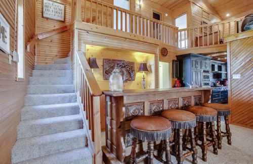 Alto Cabin | Blissful Pines Lodge in Alto NM Privacy, Updated, has everything you need!