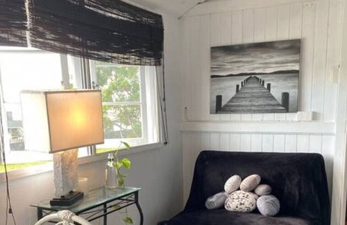River Heads House | Blissful Room B at 'Be Still'