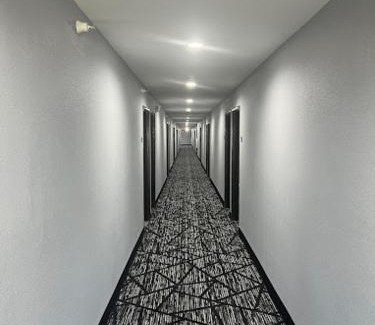 Northwood Hotel | BlissPoint Inn & Suites, Northwood