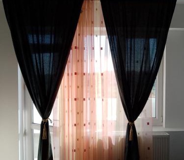 Braila Apartment | Bloc Green