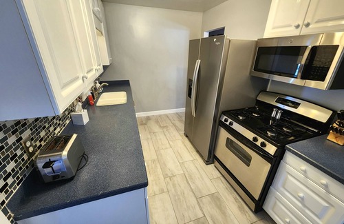 Rochester House | Bloom Bungalow/Charming 2-bedroom house, pet friendly, 7 blks to Mayo Clinic
