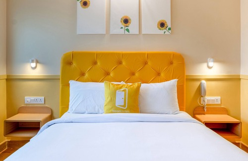 Madhapur Hotel | Bloom Hotel - HITEC City